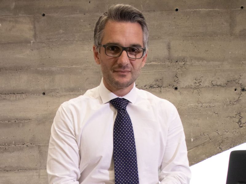 Dr.-Gustavo-Pugina-1.jpg